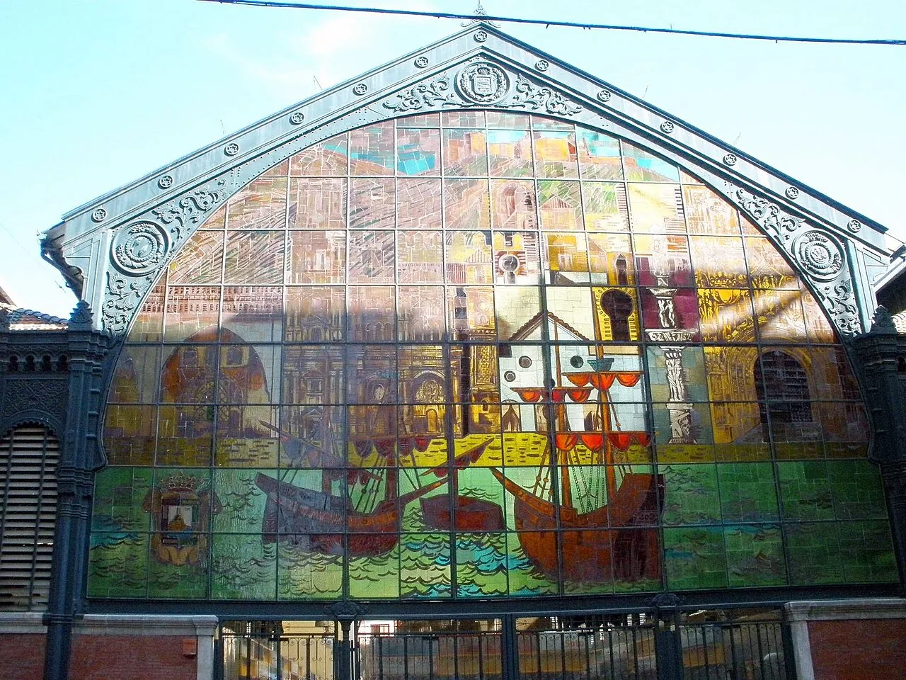Glas-in-loodraam van Mercado de Atarazanas